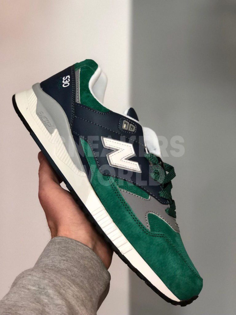 Кроссовки New Balance 530, зелёные с синим