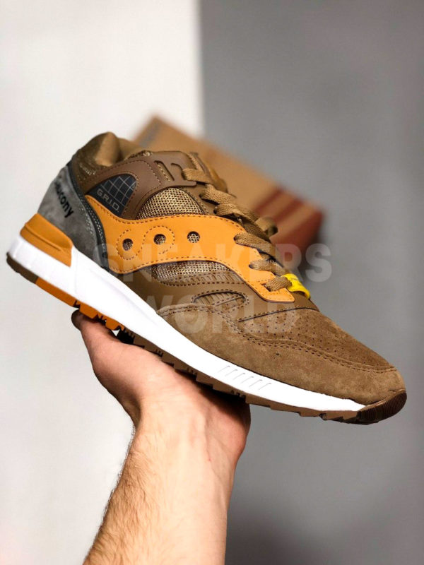 Saucony коричневые