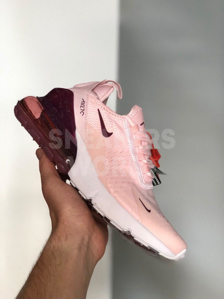 Nike Air Max 270 розовые