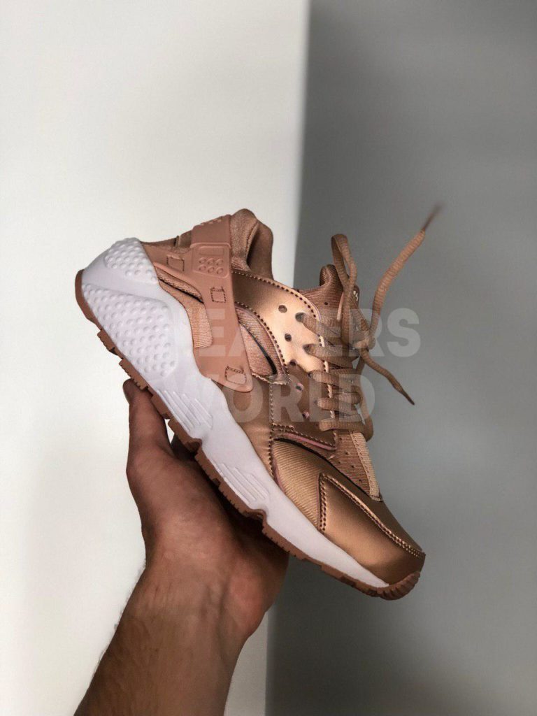Nike Huarache золотые