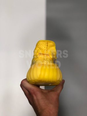 Adidas Yeezy Boost 350 V2 Yellow