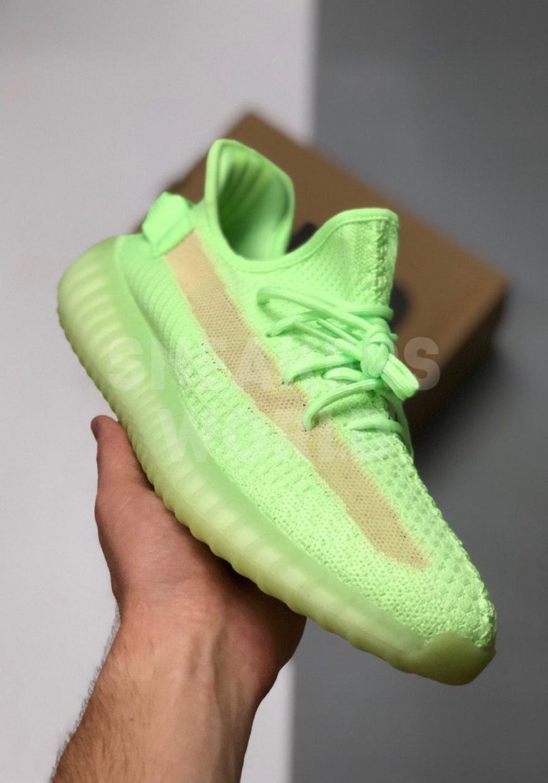 Adidas Yeezy Boost 350 V2 Glow