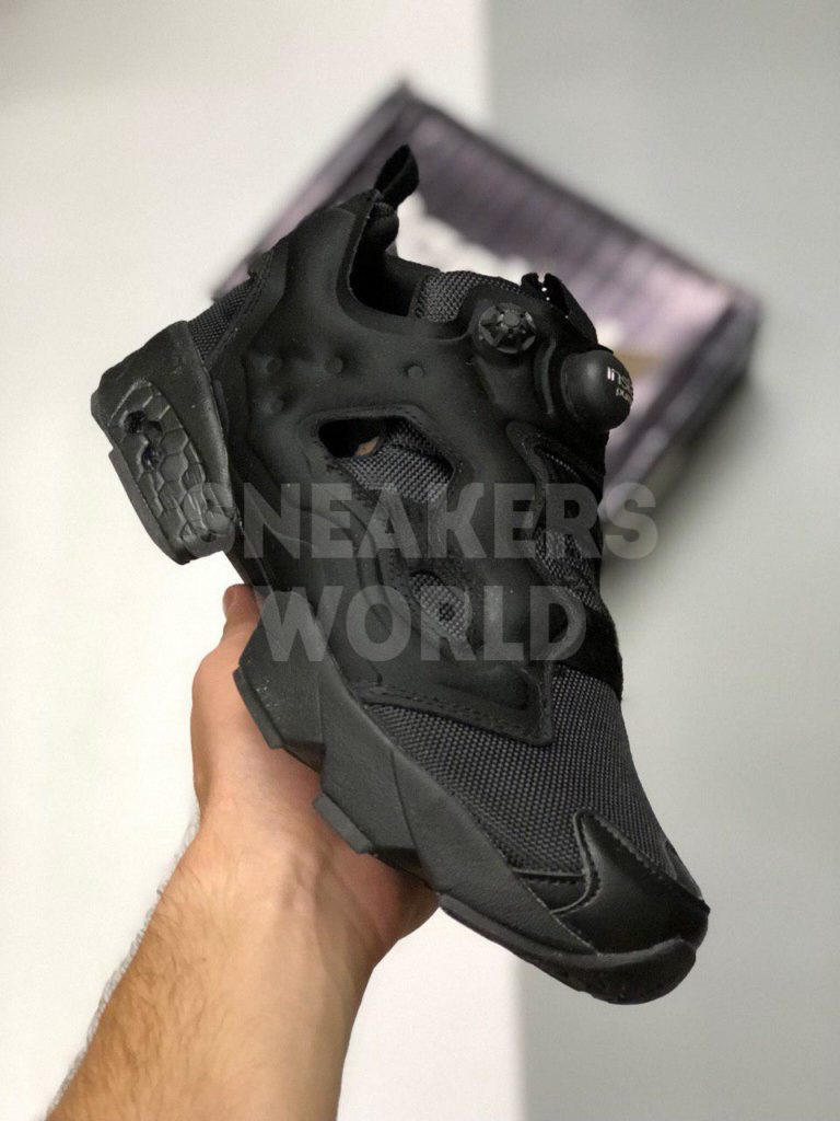 Reebok Insta Pump черные