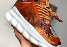 Versace Chain Reaction