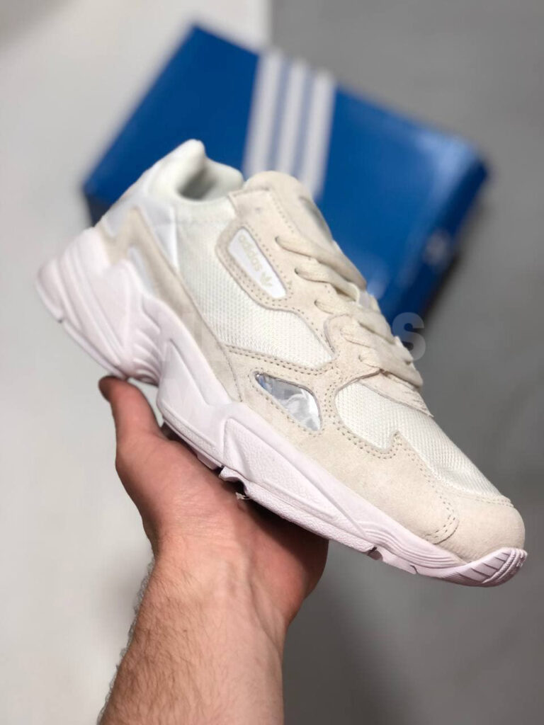 Adidas Falcon белые