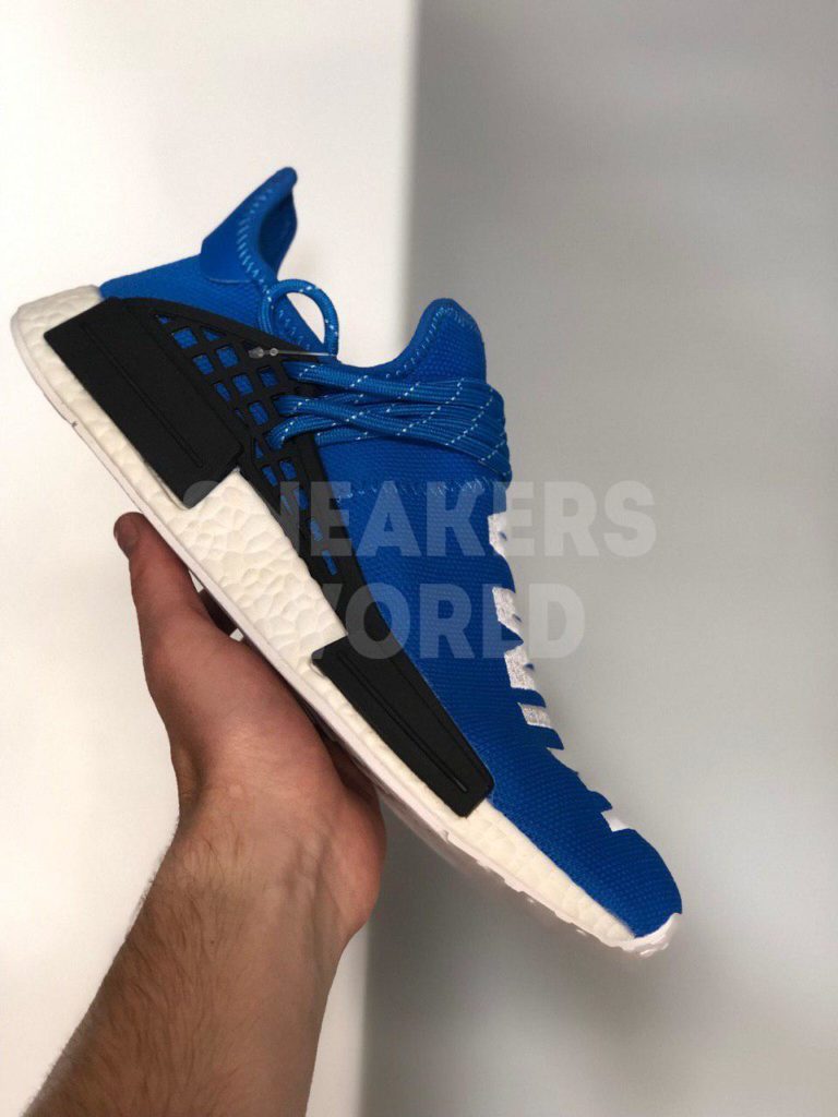 Adidas NMD Human Race синие