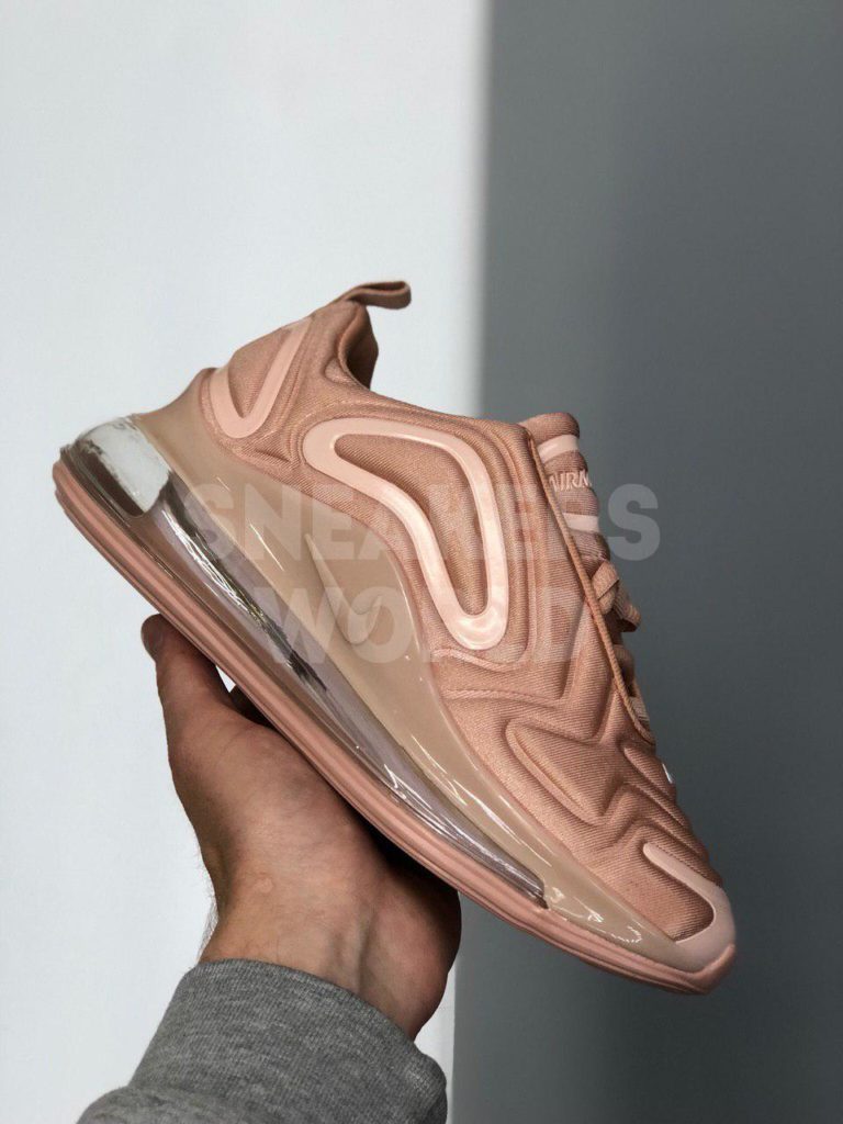 Nike Air Max 720 розовые