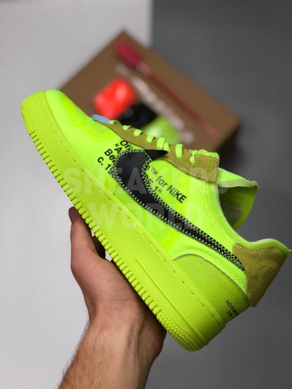 Nike-Air-Force-1-Low-Off-White-volt-color-green