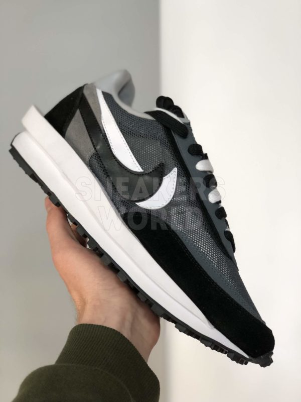 Sacai-x-Nike-LDV-Waffle