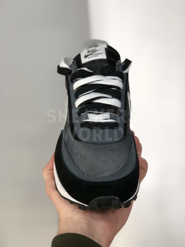 Sacai-x-Nike-LDV-Waffle-color-black-grey