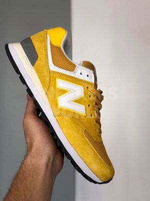 New Balance 574 желтые