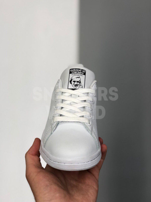 Adidas-Stan-Smith-belo-chernye-color-black-white