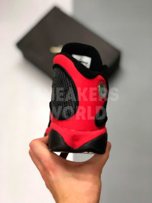 Air Jordan 13 Retro черно-красные