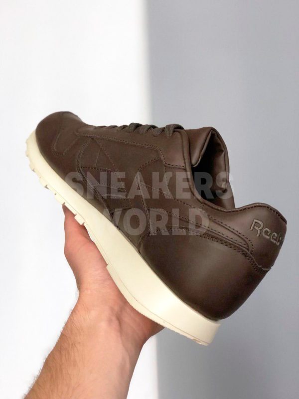 Reebok-Classic-Leather-korichnevye-color-brown