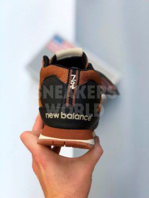 New Balance 754 коричневые