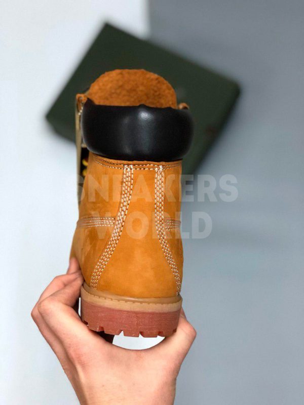 Zheltye-botinki-Timberland-6-inch-boots