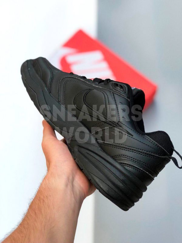Nike-Air-Monarch-4-Black-color-chernye-kupit