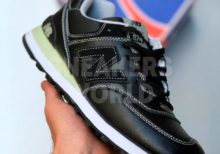 Krossovki-New-Balance-574-Classic-chernye-kozhanye