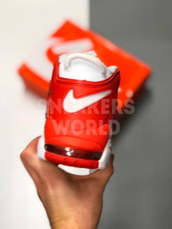 Nike-Air-More-Uptempo-beloye-krasnye-color-white