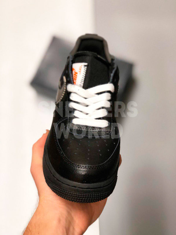 Nike-Air-Force-1-x-Off-White-moma-chernye-color-black-kupit