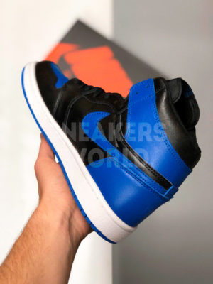 Nike Air Jordan 1 Retro черно-синие