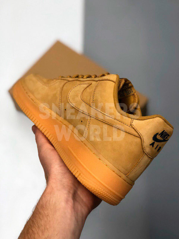 Nike-Air-Force-1-Flax-Low-color-yellow-kupit-v