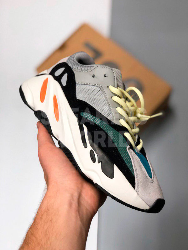 Adidas-Yeezy-Boost-700-color