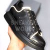 Alexander-McQueen-chernye-reflective