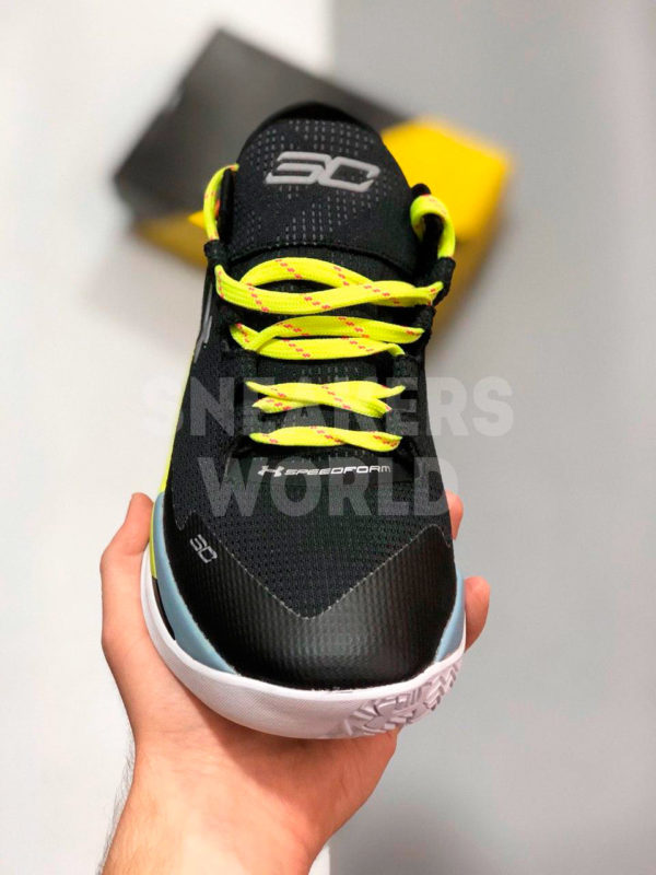 Under-Armour-Curry-2-color-black