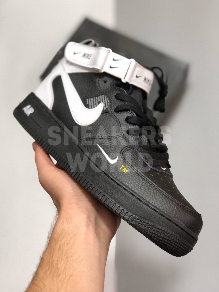 Nike Air Force 1 Mid черно-белые