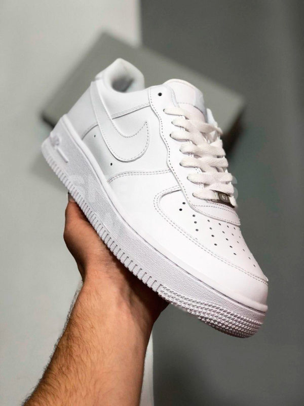 Nike-Air-Force-1-belye-color-white