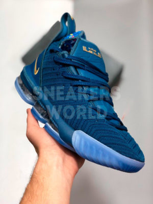 Кроссовки Nike Lebron 16 синие