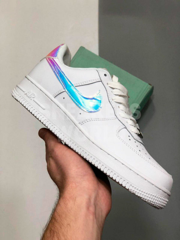 Nike-Air-Force-Low-White-Holographic-color-belye