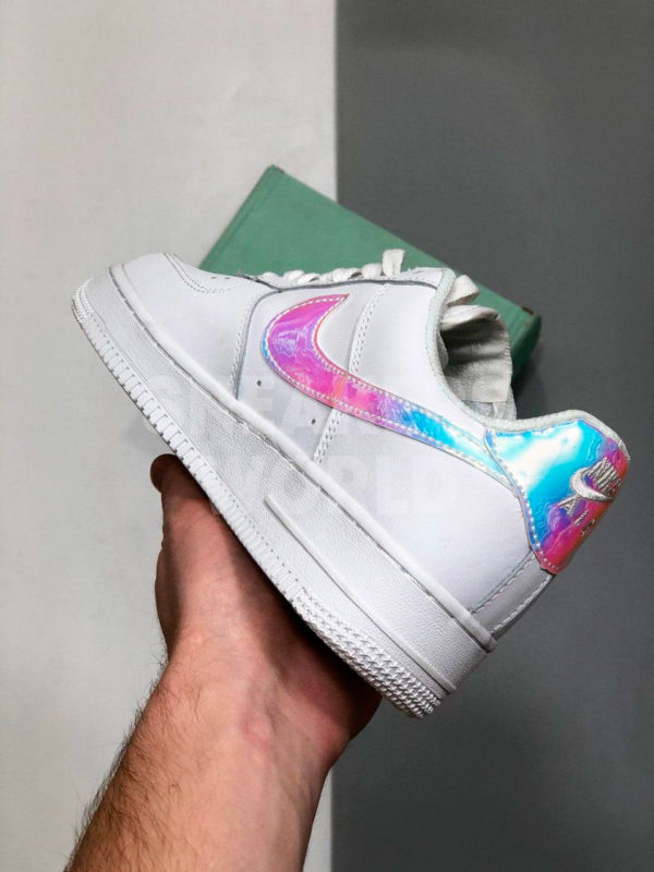 Nike-Air-Force-Low-White-Holographic-color-belye-kupit