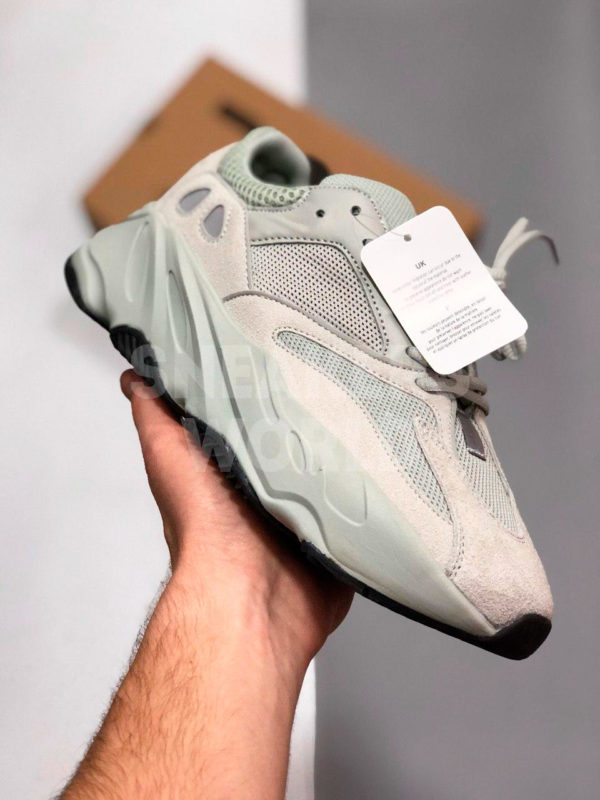 Adidas-Yeezy-Boost-700-Mint-kupit-v-spb-color-grey-1