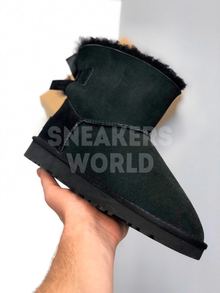 Ugg Australia черные с бантиком