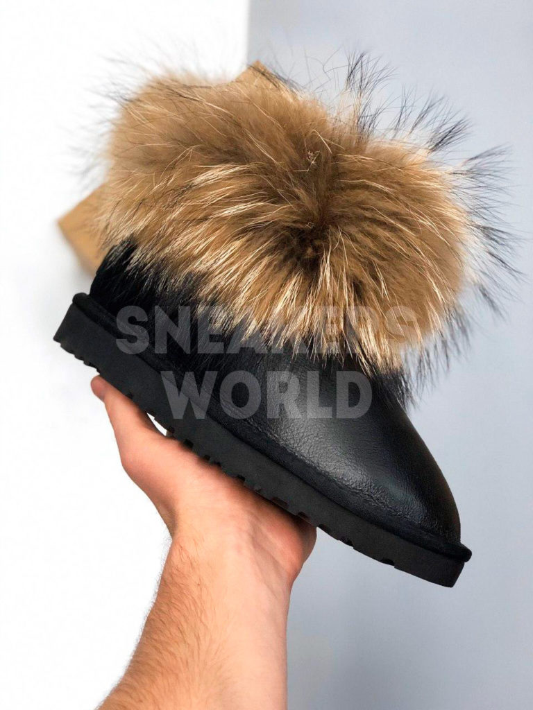 UGG Australia Fox Fur Mini Metallic Black
