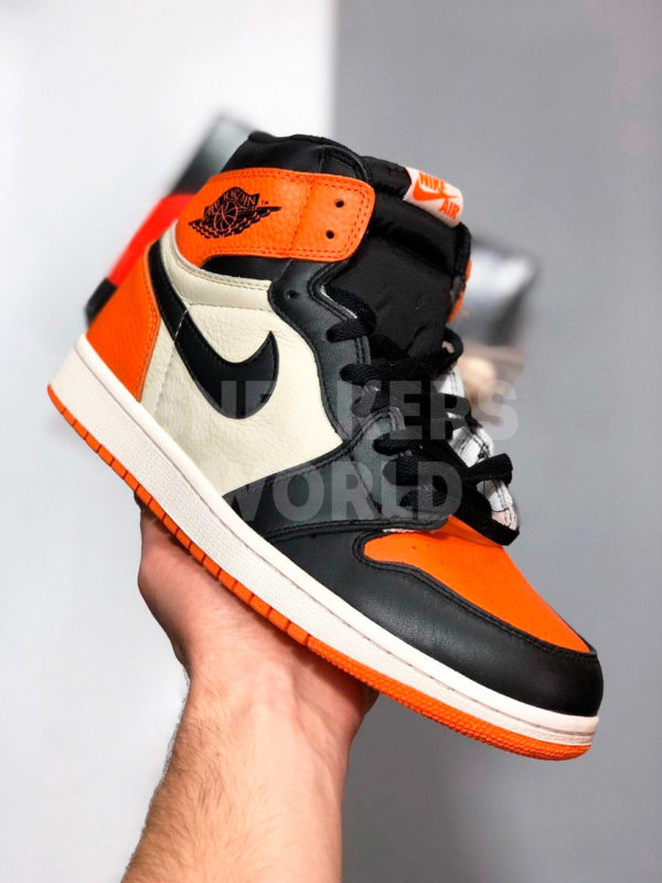 Nike-Air-Jordan-1-Retro-Shattered-Backboard-color-black-orange-kupit-v-spb