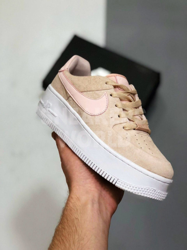 Кроссовки Nike Air Force 1 Sage Low