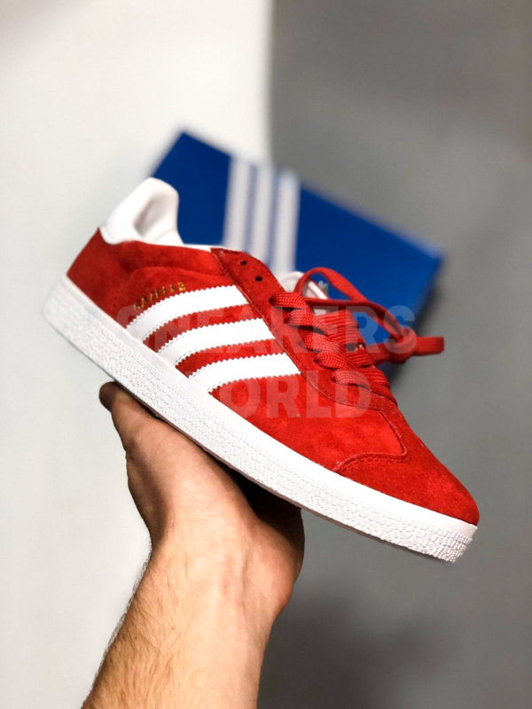Adidas-Gazelle-krasnye-color-red