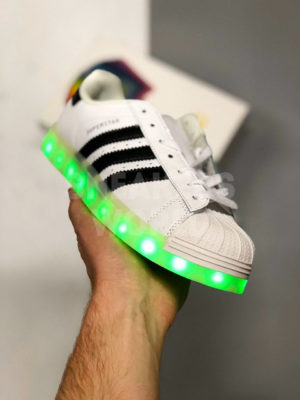 Adidas Superstar светящиеся
