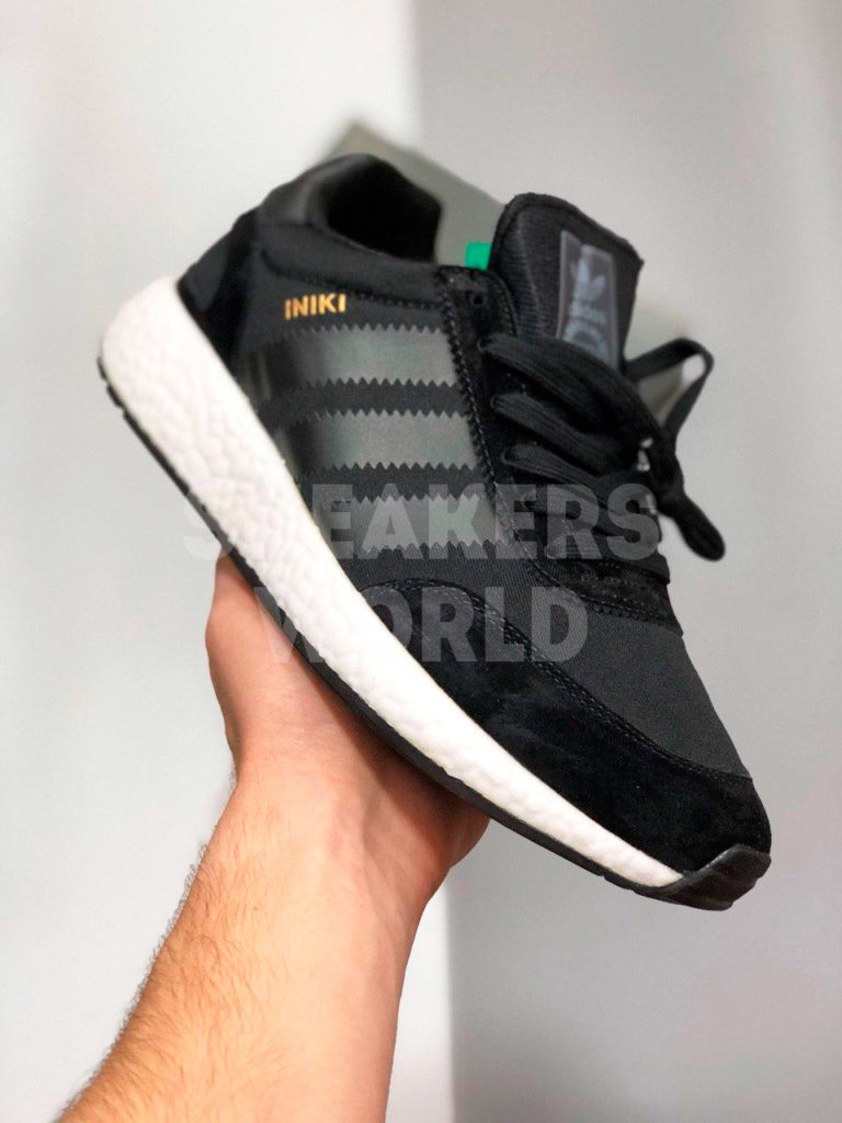 Adidas Iniki Runner