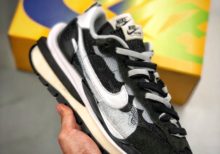Sacai x Nike Pegasus VaporFly