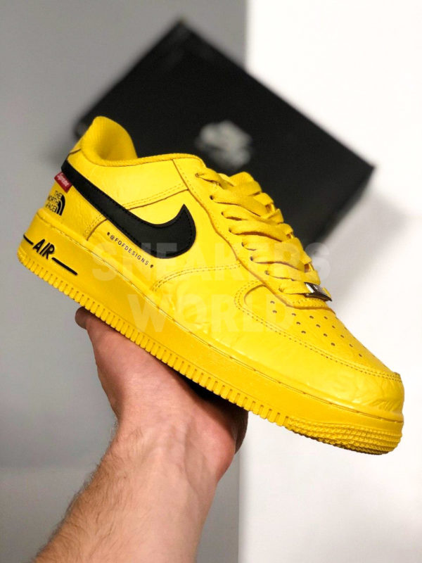 Nike Air Force 1 Supreme x TNF