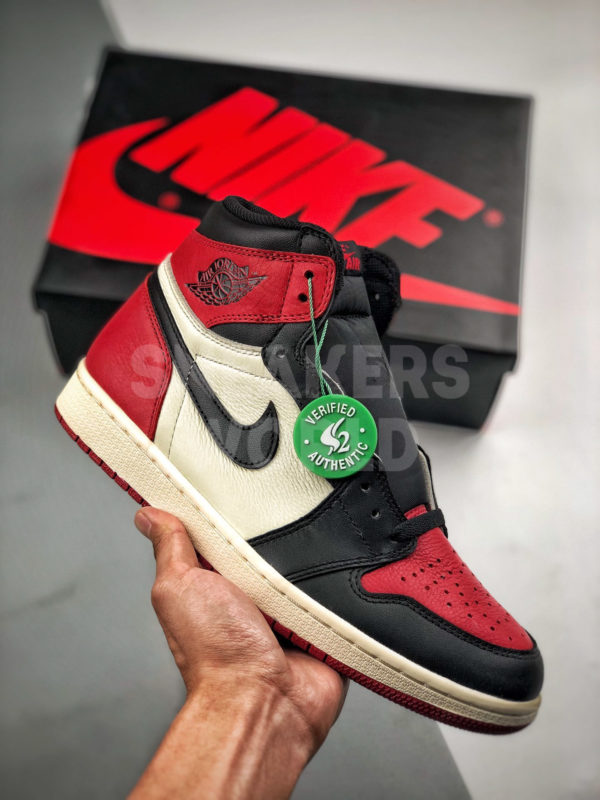 Air Jordan 1 Retro High Bred Toe