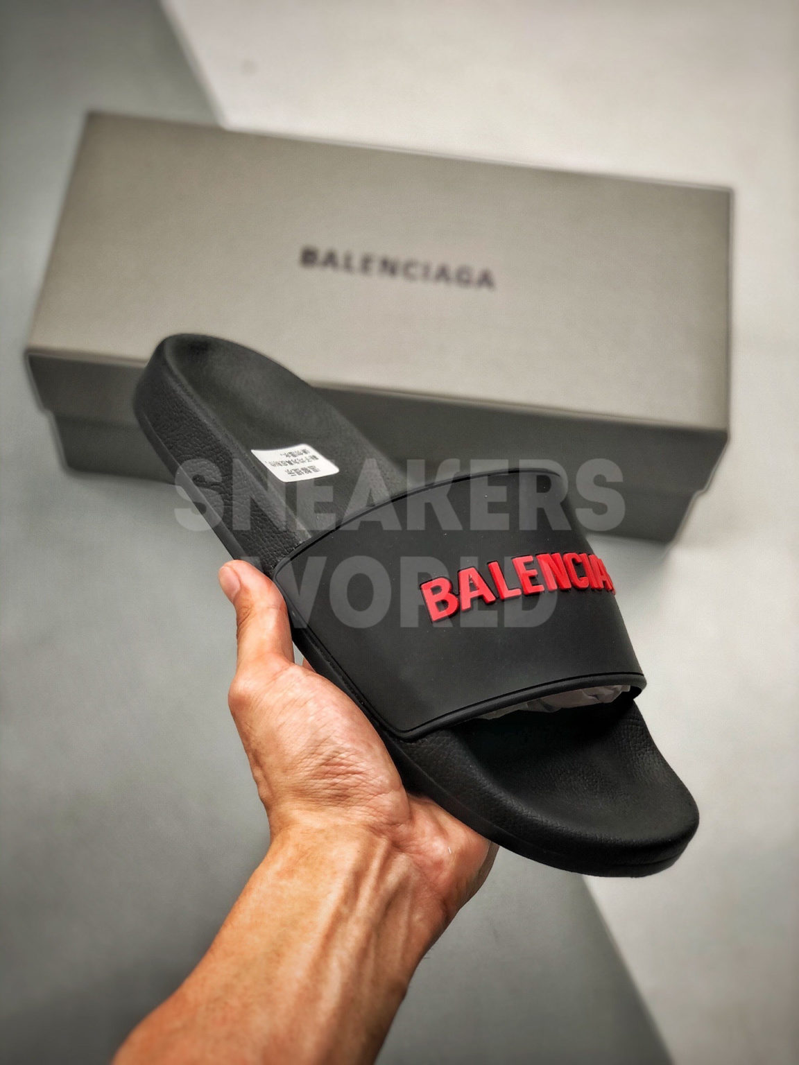 Тапки Balenciaga