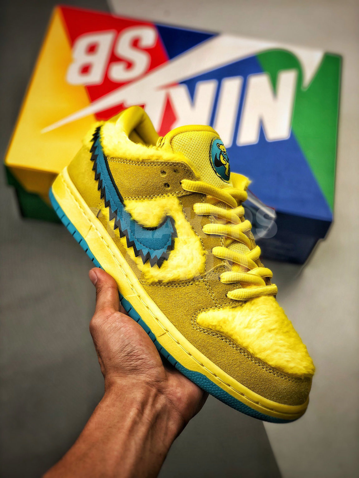 nike-sb-dunk-low-grateful-dead-bears-opti-yellow