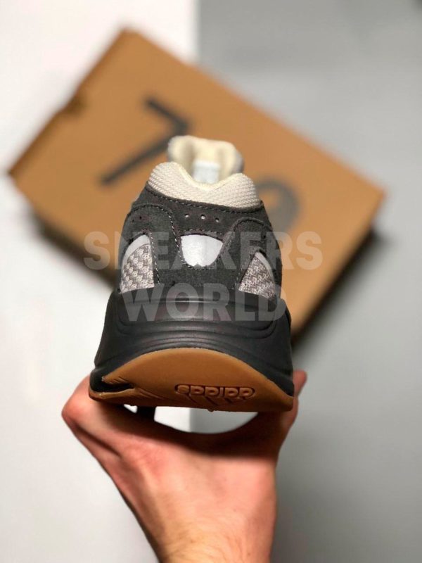 Adidas Yeezy Boost 700 Tephra купить в спб