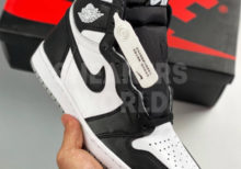 Nike Air Jordan 1 Black White