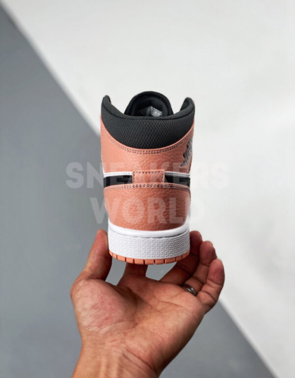 Nike Jordan 1 Mid Pink Quartz купить в спб питере